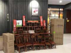 千日红地板春季厂购会火爆开启，好产品经得起
